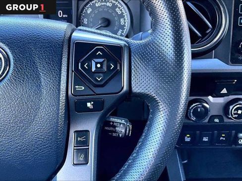 Certified 2018 Toyota Tacoma TRD Off-Road w/ Technology Package image 24