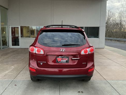 Used 2012 Hyundai Santa Fe Limited image 21
