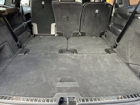 Certified 2025 Volvo XC90 B6 Plus image 18