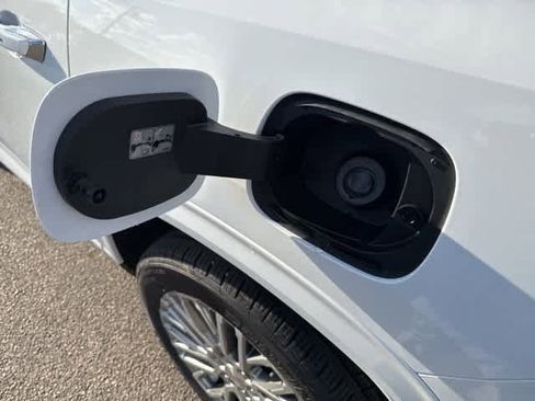 New 2026 GMC Acadia Denali w/ Super Cruise Package image 10