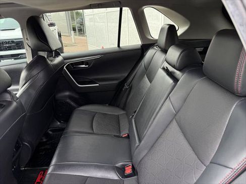 Certified 2020 Toyota RAV4 TRD Off-Road AWD/4WD image 15