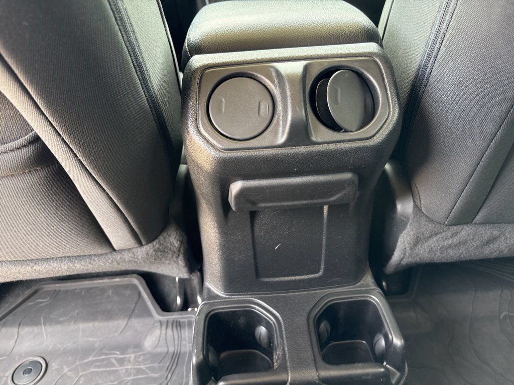 Used 2022 Jeep Gladiator Sport AWD/4WD image 41