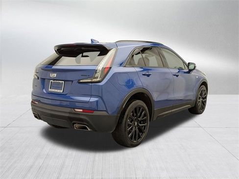 Certified 2023 Cadillac XT4 Sport w/ LPO, Onyx Lite Package image 5