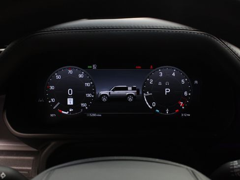 Used 2026 Land Rover Defender 110 X AWD/4WD image 72