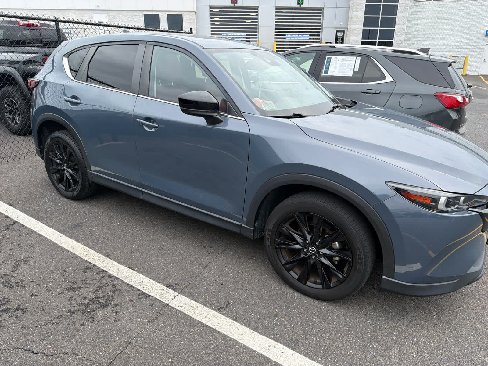 Used 2023 MAZDA CX-5 Carbon Edition AWD/4WD image 2