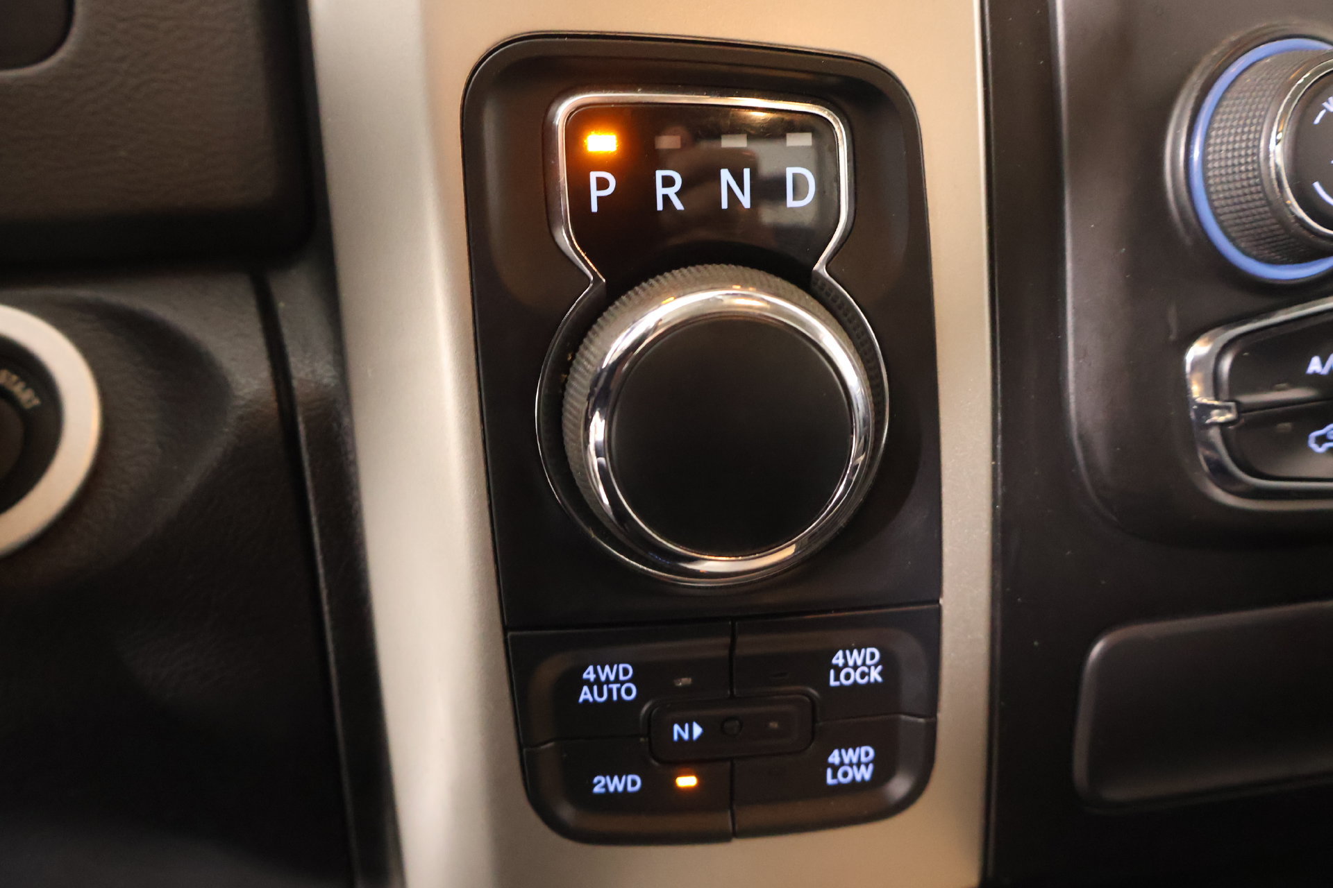 Used 2017 RAM 1500 Big Horn AWD/4WD image 9