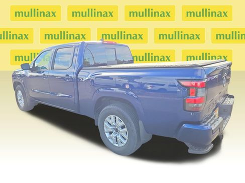 Used 2023 Nissan Frontier SV w/ Technology Package AWD/4WD image 11