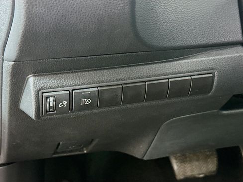 Used 2023 Toyota Corolla LE FWD image 16