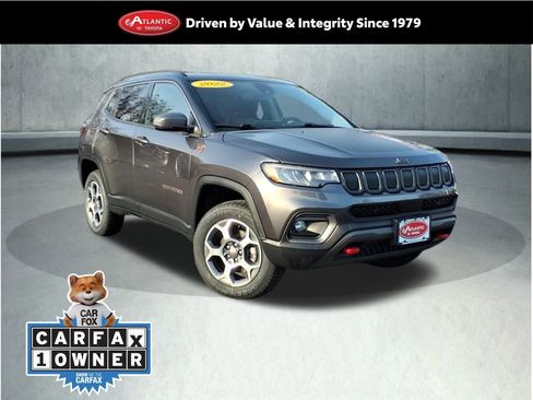 Used 2022 Jeep Compass Trailhawk w/ Trailhawk Convenience Group image 1