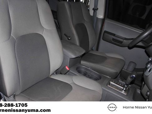 Used 2014 Nissan Xterra S AWD/4WD image 6