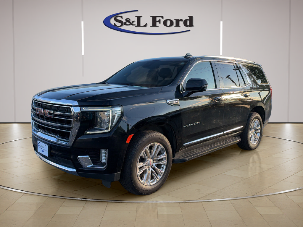 Used 2024 GMC Yukon SLT w/ SLT Luxury Package AWD/4WD image 1