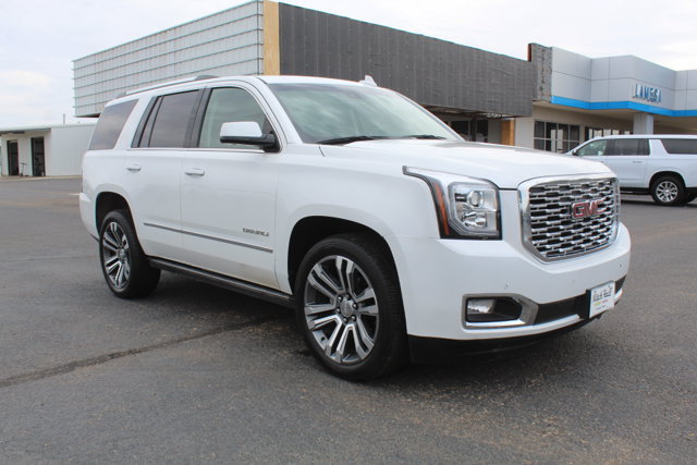 Used 2018 GMC Yukon Denali w/ Denali Ultimate Package AWD/4WD image 1