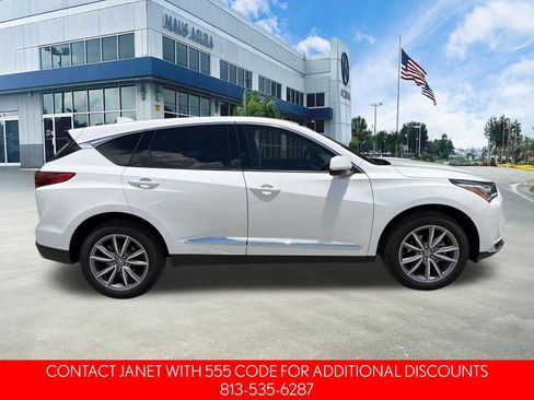 Used 2024 Acura RDX w/ Technology Package AWD/4WD image 3