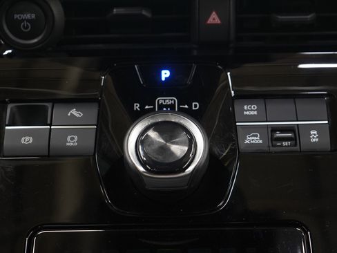 Used 2023 Toyota bZ4X XLE image 17