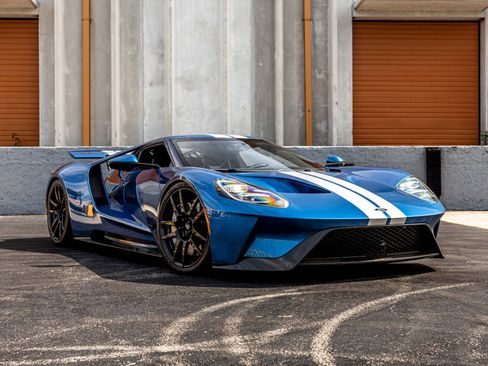 Used 2019 Ford GT image 44