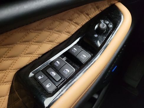 Used 2022 Jeep Grand Cherokee Summit image 27