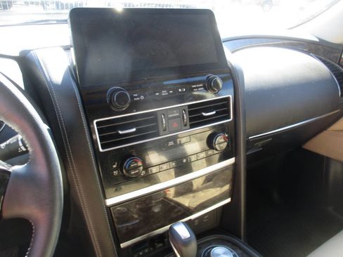 Used 2023 Nissan Armada Platinum w/ Captain's Chairs Package image 20