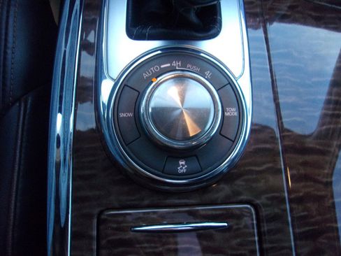 Used 2018 Nissan Armada SL w/ Moonroof Package image 22