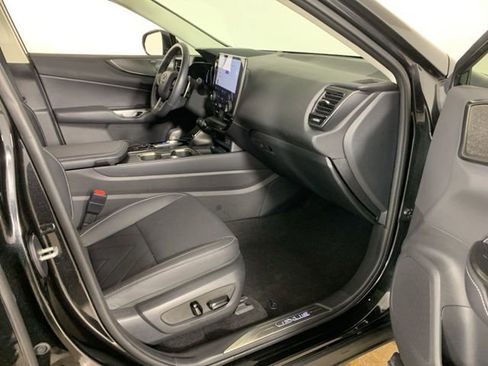 Certified 2024 Lexus NX 350h AWD w/ Vision Package image 39