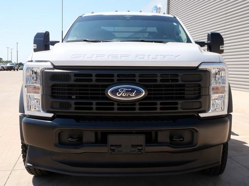 Used 2026 Ford F550 4x4 Regular Cab Super Duty image 4