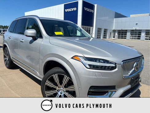 Used 2025 Volvo XC90 B6 Plus w/ Protection Package Premier AWD/4WD image 1