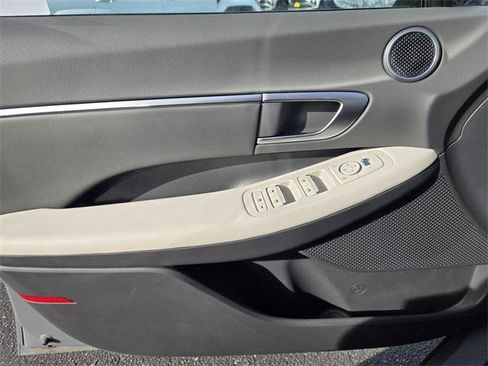 New 2025 Hyundai Sonata SEL image 24