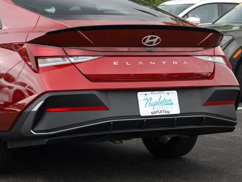 Used 2025 Hyundai Elantra Sport w/ Cargo Package image 8