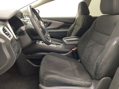 Used 2019 Nissan Murano SV w/ Premium Package AWD/4WD image 17