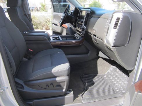 Used 2015 GMC Sierra 1500 SLE w/ SLE Value Package AWD/4WD image 21