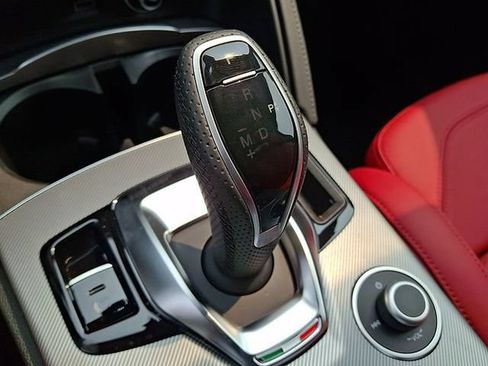 New 2026 Alfa Romeo Stelvio Sprint AWD/4WD image 10