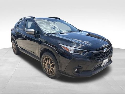 Used 2024 Subaru Crosstrek 2.0i Premium w/ Popular Package #4 AWD/4WD image 2