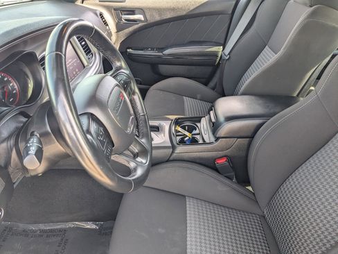 Used 2023 Dodge Charger GT w/ Blacktop Package image 18