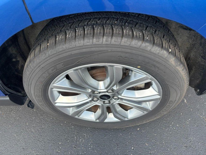 Used 2024 Ford Edge Titanium AWD/4WD image 7