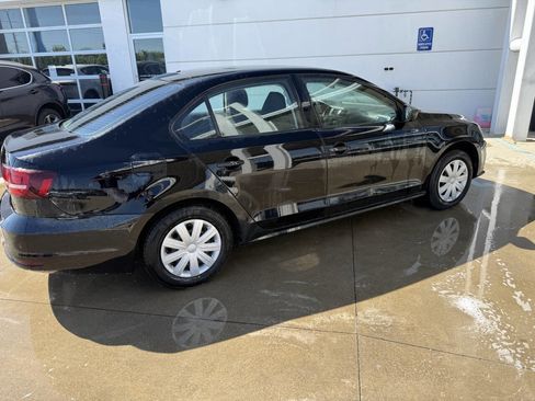 Used 2016 Volkswagen Jetta S FWD image 6