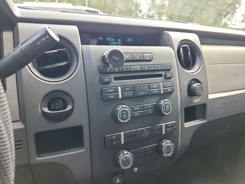 Used 2009 Ford F150 STX image 13