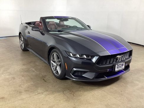 Used 2024 Ford Mustang Premium RWD image 3