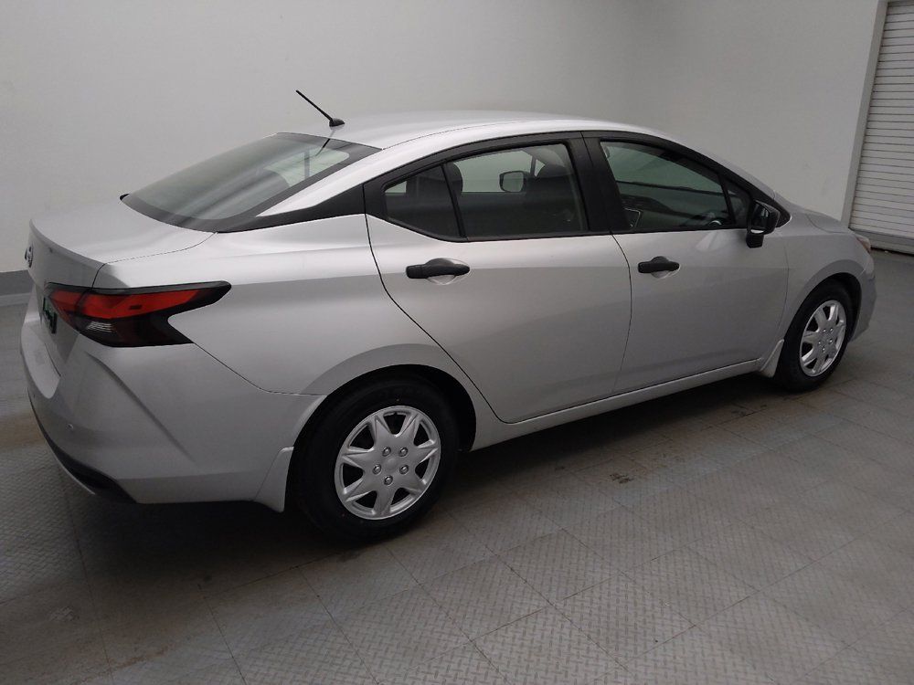 Used 2020 Nissan Versa S FWD image 10