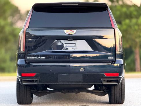 Used 2023 Cadillac Escalade ESV Sport image 5