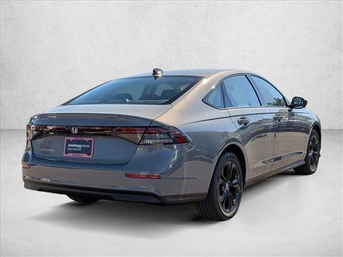 New 2025 Honda Accord SE image 2