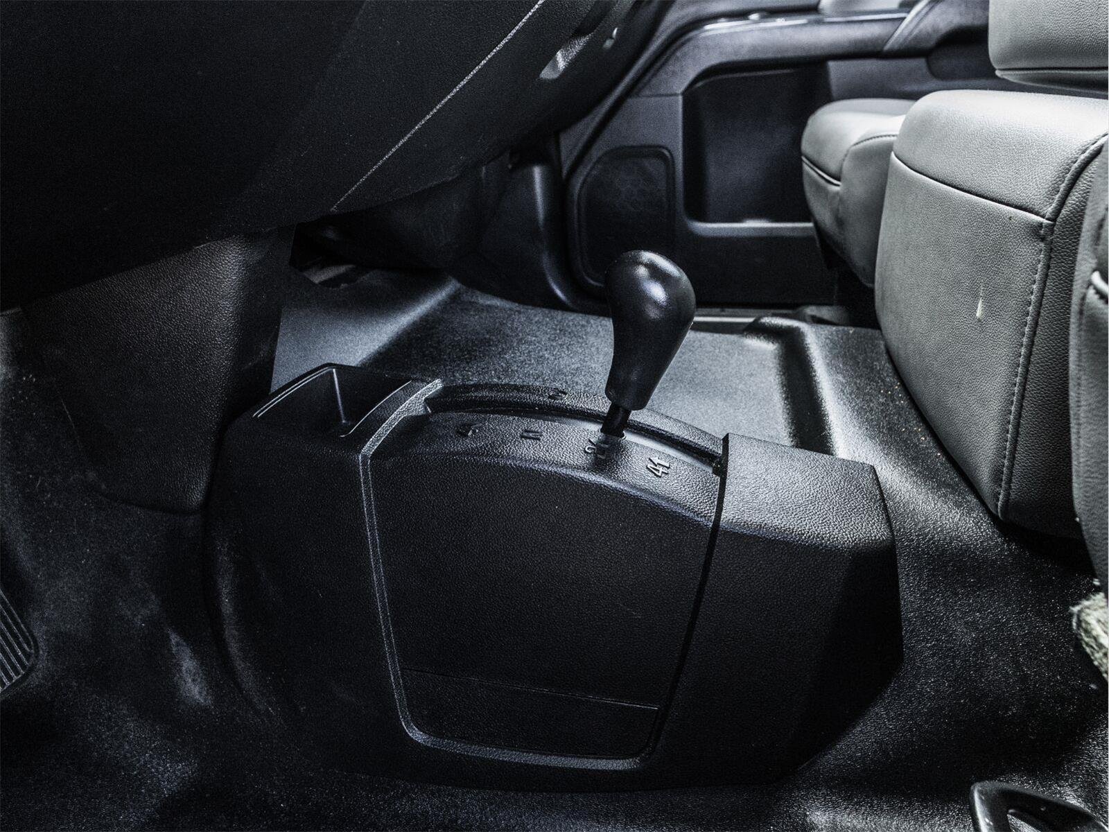 Used 2019 Chevrolet Silverado 2500 W/T AWD/4WD image 4