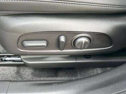 New 2026 Buick Envista Sport Touring w/ Convenience I Package FWD image 26
