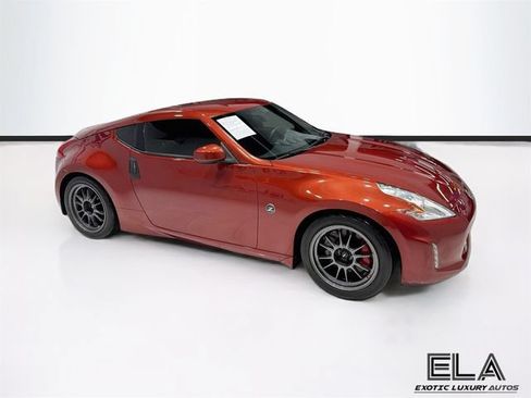 Used 2013 Nissan 370Z Coupe RWD image 40
