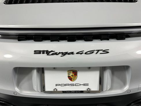 Certified 2024 Porsche 911 Targa 4S AWD/4WD image 17