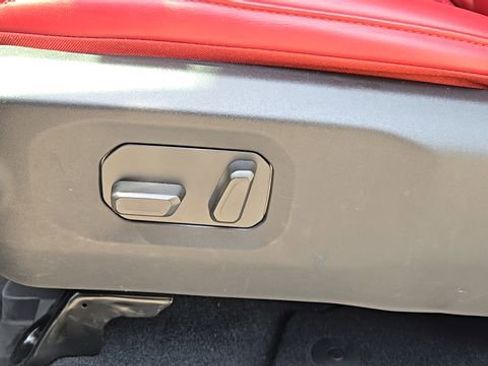 Certified 2024 Jeep Wrangler Unlimited Rubicon 392 image 28