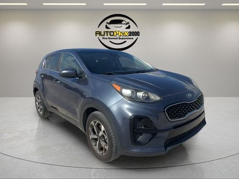 Used 2020 Kia Sportage LX FWD image 1