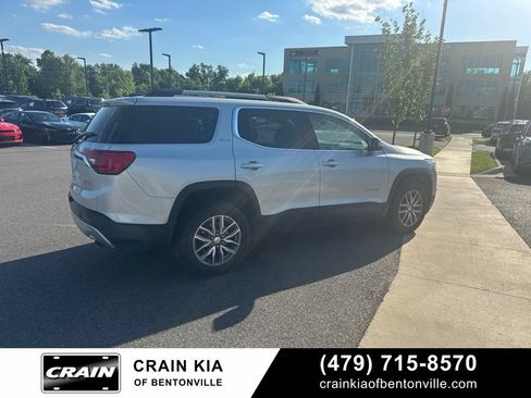 Used 2019 GMC Acadia SLE FWD image 4