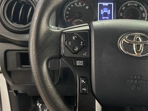 Used 2018 Toyota Tacoma SR image 16