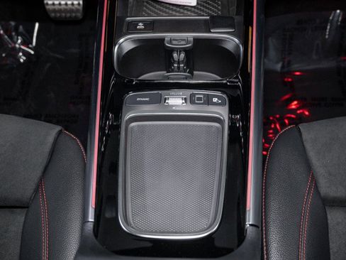 Certified 2025 Mercedes-Benz GLA 250 250 SUV image 23