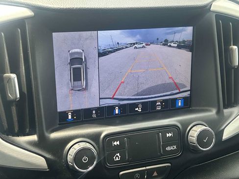 Used 2023 GMC Terrain SLT w/ Tech Package AWD/4WD image 15