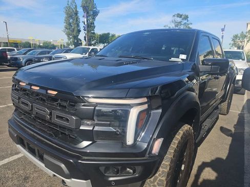 Used 2025 Ford F150 Raptor AWD/4WD image 1